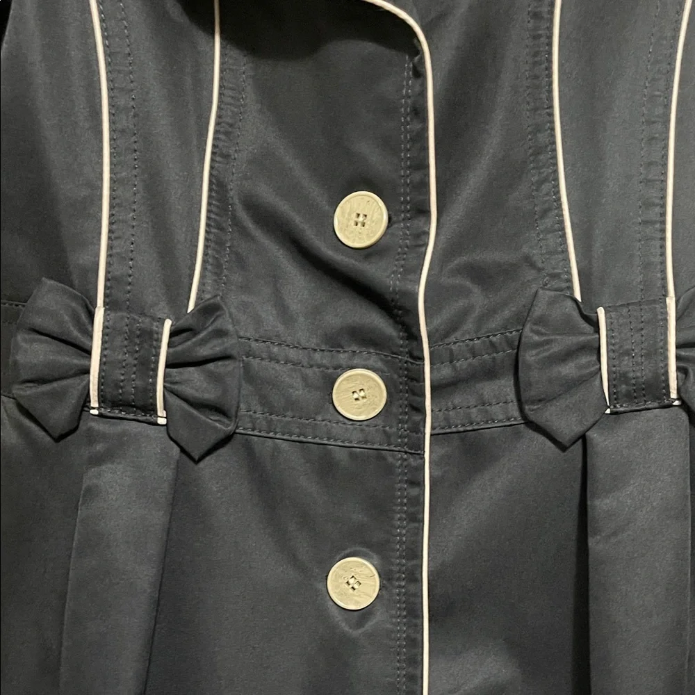 Kensie Black Trench Coat with Cream Piping
#17 - Picture 4 of 6